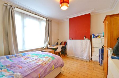 4 bedroom terraced house to rent - Photo 4
