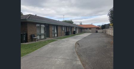 ADDISON REAL ESTATE - Photo 4