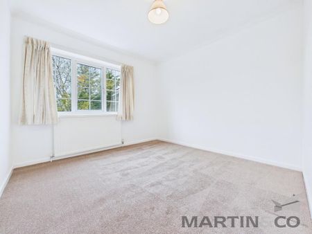 4 bedroom detached house to rent - Photo 5