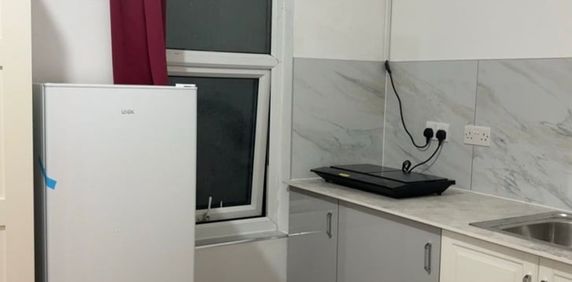 Studio Flat, Sherringham Avenue, N17 - Photo 2