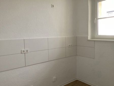 Nachmieter gesucht / mieterseitige Einbauküche vorhanden - Photo 2