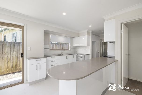 CHARMING FAMILY HOME CLOSE TO BAY IN THORNESIDE - Photo 1