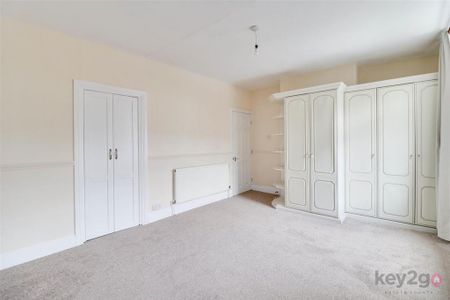 3 bedroom terraced house to rent - Photo 2