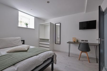 6 bedroom house of multiple occupation to rent - Photo 5