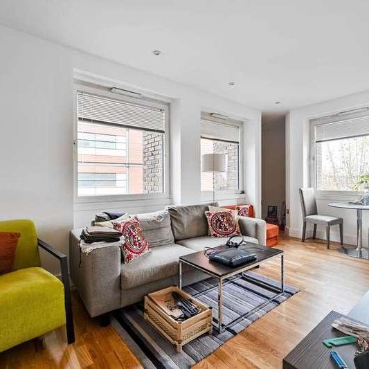 Molesworth Street, Lewisham, SE13 - Photo 1