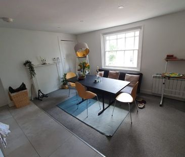 2 Bed Maisonette, London Road, BN1 - Photo 5