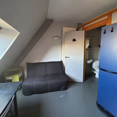 Studio PLACE ARISTIDE BRIAND - Photo 4