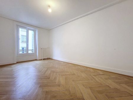 Magnifique appartement entièrement rénové de 5 pièces au 3ème étage - Photo 4