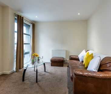 Flat to rent on - Photo 6