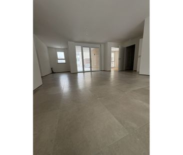 Schöne hochwertige 4-Zi. Whg. im Erdgeschoss in Dornstadt - Photo 1