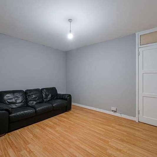 Aspen Gardens, Hammersmith, W6 - Photo 1