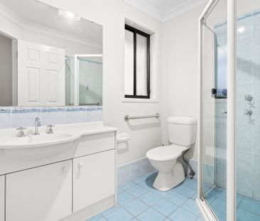 12 Courtley Avenue, Kellyville Ridge NSW 2155 - House For Rent | Do... - Photo 2