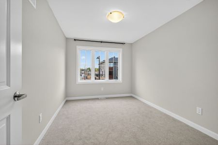 For Lease - 936 Eileen Vollick Crescent, Kanata, Ontario - Photo 5