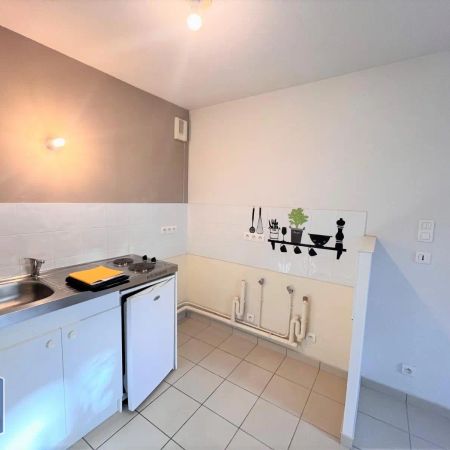 Appartement à louer 2 pièces 49m² - Photo 3