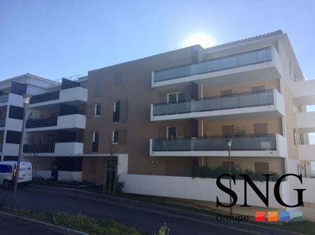 T3 AVEC TERRASSE ET GARAGE - Photo 5