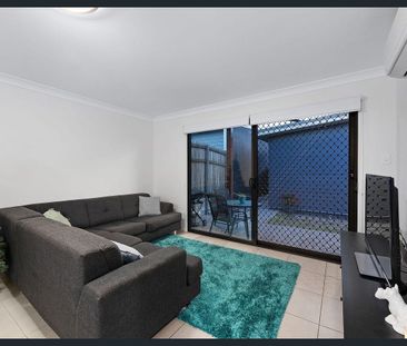 Low maintenance living - Photo 2