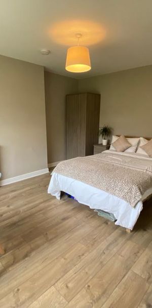 5 bedroom house to rent - Photo 1