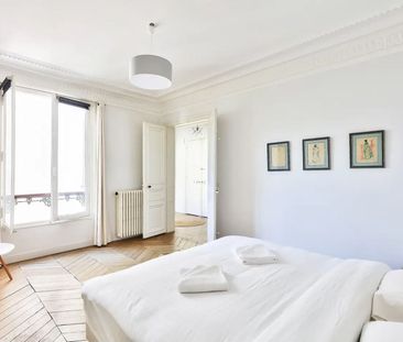 Tout savoir sur cet appartement dans le quartier Chaillot, à Paris ... - Photo 4