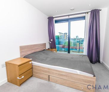 3 bedroom flat to rent - Photo 5