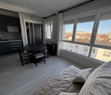 Location Appartement 1 pièce 24m² ST JEAN DE LUZ 64500 - Photo 2