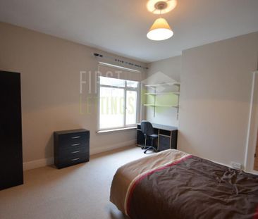 5 bedroom terraced house to rent - Photo 3