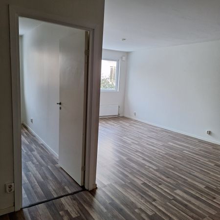 Nygatan, Bjärnum - Photo 2