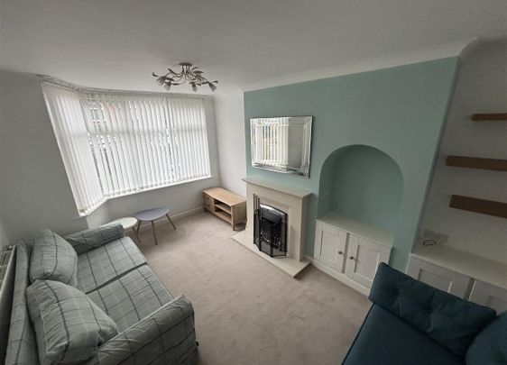 Lincroft Crescent, Chapelfields, Coventry - Photo 1