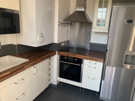 Location Appartement 4 pièces 91m² - Photo 2