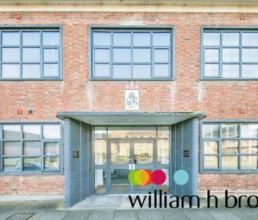 2 bedroom apartment to rent - Photo 2