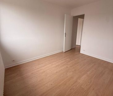 Location Appartement 3 pièces 64m² LIVRY GARGAN 93190 - Photo 2