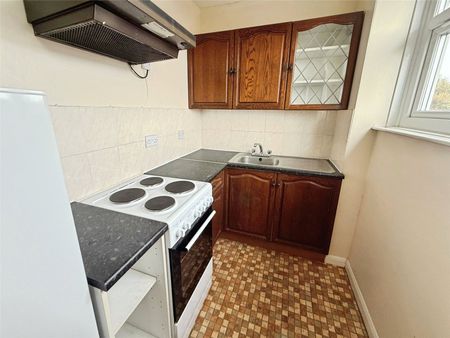 Marine Park, Paignton, Devon, TQ3 - Photo 5