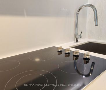 For Lease - 1 Jarvis Street Unit# 410, Hamilton, Ontario - Photo 4