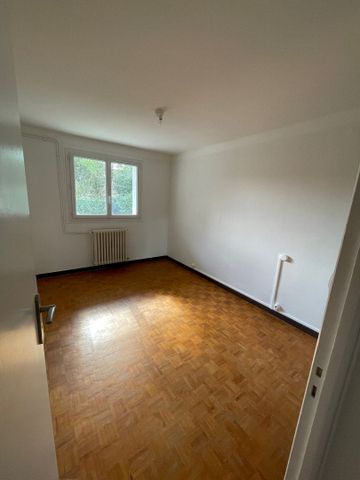 Location Appartement 4 pièces 85m² - Photo 2
