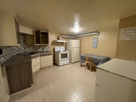 For Lease - 11 Byrne Boulevard, St. Catharines, Ontario - Photo 2