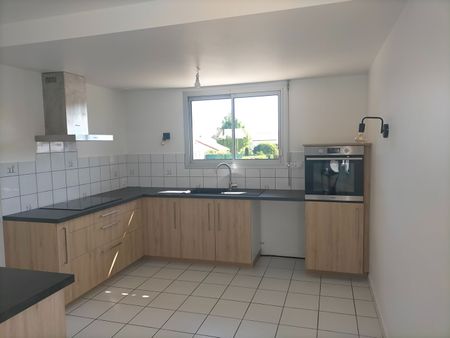 Location maison 4 pièces, 113.38m², Cholet - Photo 4