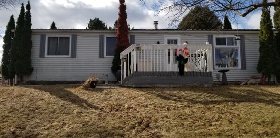 For Lease - 11A Park Crescent Unit# A, New Tecumseth, Ontario - Photo 2