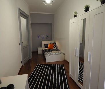 Via Sagliano Micca, Turin, Piedmont 10121 - Photo 3