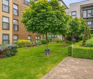 Attlee Court, Stanmore, HA7 - Photo 4