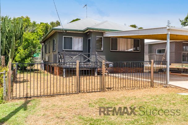 2 Nathan Street, Newtown QLD 4350 - House For Rent | Domain - Photo 1