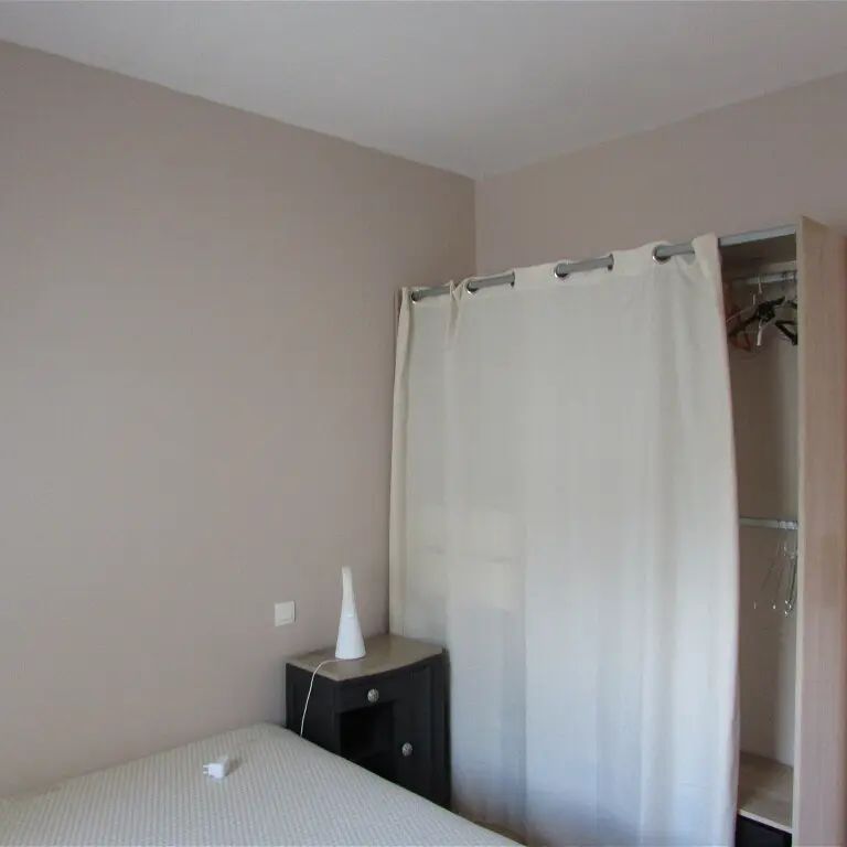 Location appartement 2 pièces - 46m² à Guingamp (22200) - Photo 1