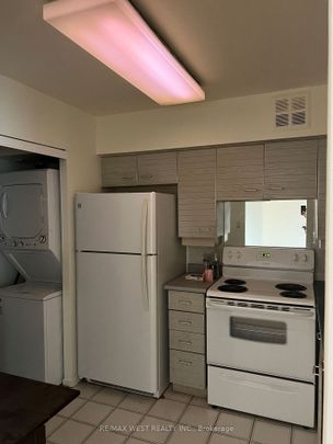 For Lease - 30 Greenfield Avenue Unit# 1412, Toronto, Ontario - Photo 1