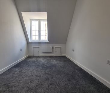 High Street, Maidenhead - Photo 2