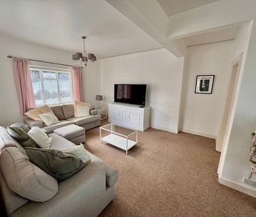 4 bedroom house to rent - Photo 2
