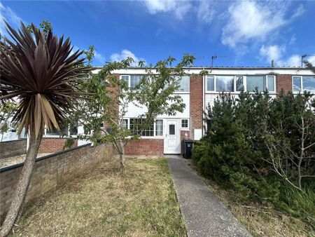 3 bedroom terraced house to rent - Photo 5