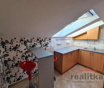 Pronájem bytu 2+1 50 m2 - Fotografie 2