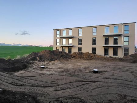 Lichtdurchfluteter ERSTBEZUG mit Aufzug und EBK - Foto 5