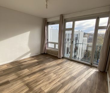 Location Appartement 3 pièces 81m² POITIERS 86000 - Photo 1