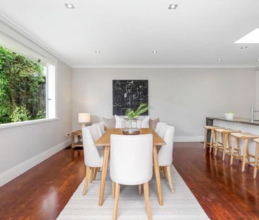 Immaculately presented Character Home - Photo 4