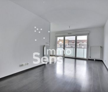 Location appartement - Lille République / Saint Michel - Photo 5