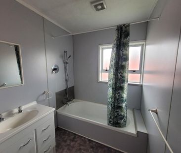 2/110 Young Street, Lynmouth, New Plymouth - Photo 6